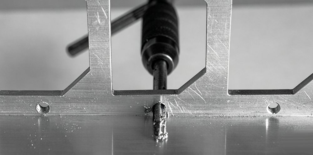 Detailed illustration of a blind hole in precision machining. This non-through hole structure is a common mechanical feature for metal parts, industrial components and custom machining production.