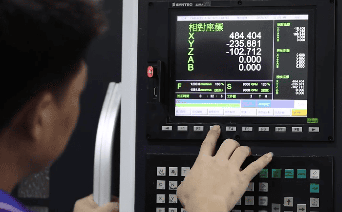 Explanation of G-code and M-code in CNC machining, core programming language for precision mechanical processing and automated machine tool control