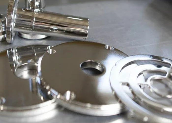 Electrochemical polishing process for CNC precision metal components – achieving smooth, burr-free surface finish