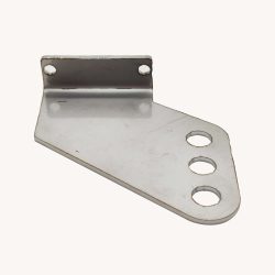 Blend plate manufactured through sheet metal processing, including laser cutting and bending, made from 304 or 201 stainless steel sheets. Finished with deburring, precision polishing, and vibratory finishing for chain transportation applications.