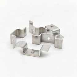 Sheet metal mount fabricated through laser cutting, CNC bending, and punching, made from stainless steel (SUS304/201), finished with deburring, precision polishing, or vibratory finishing for cold chain transportation applications.